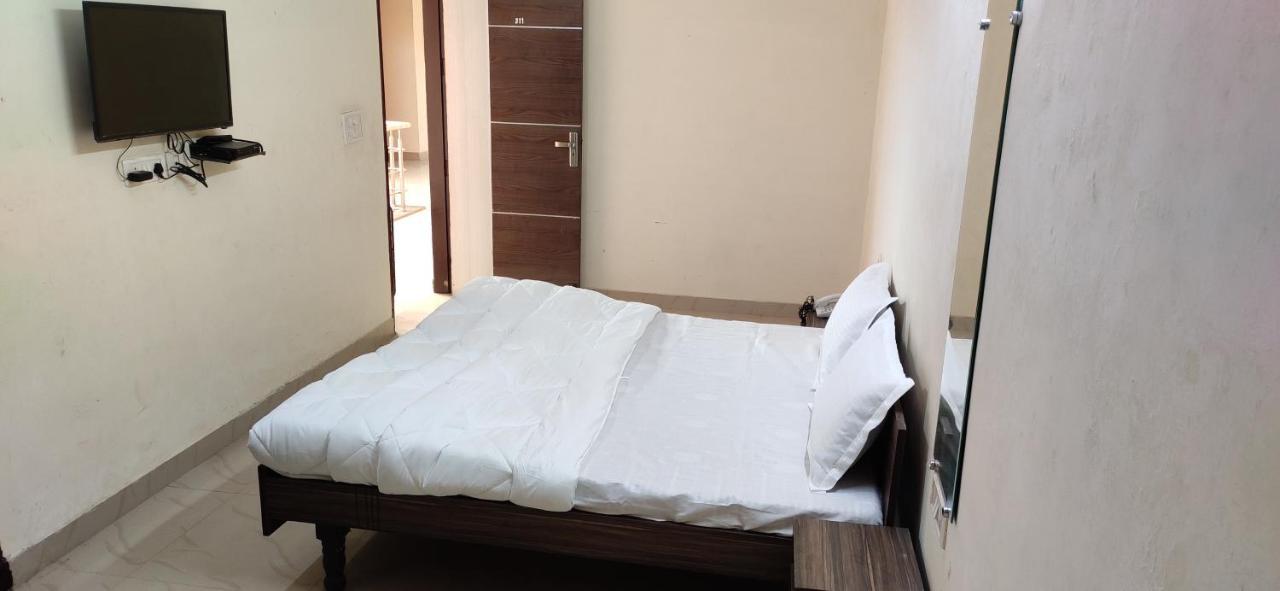 Gopi Dham Hotel Haridwār Eksteriør billede
