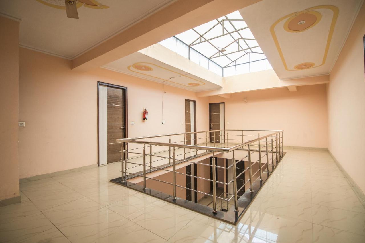 Gopi Dham Hotel Haridwār Eksteriør billede